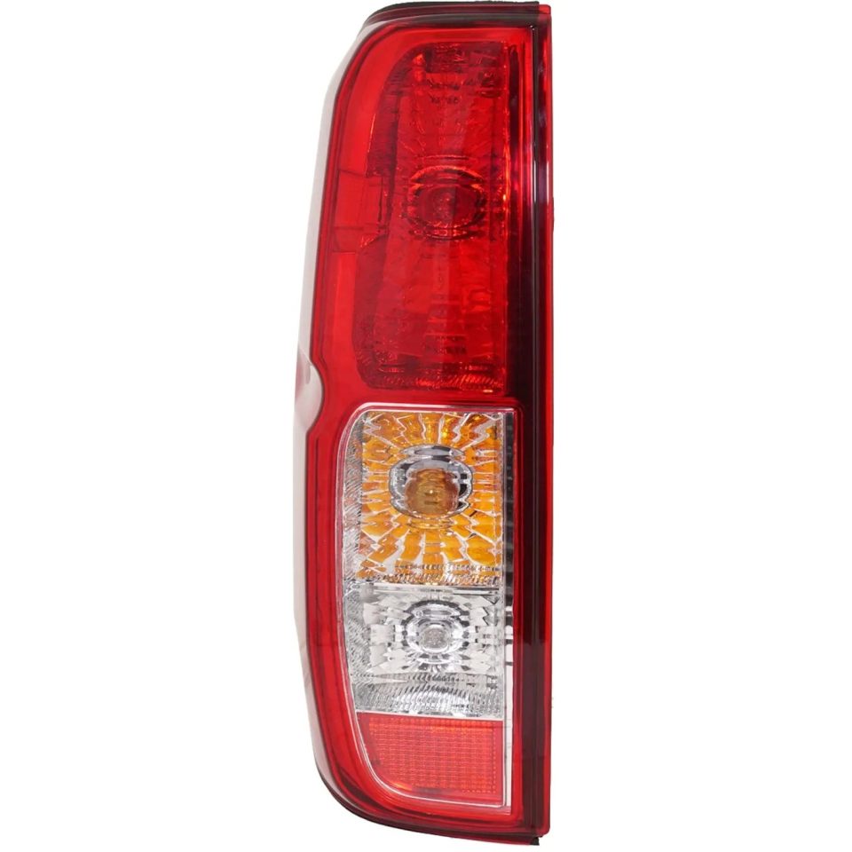 Silicone 26555EA825 NI2800170C New Tail Light Lamp Driver Left Side LH Hand for Frontier