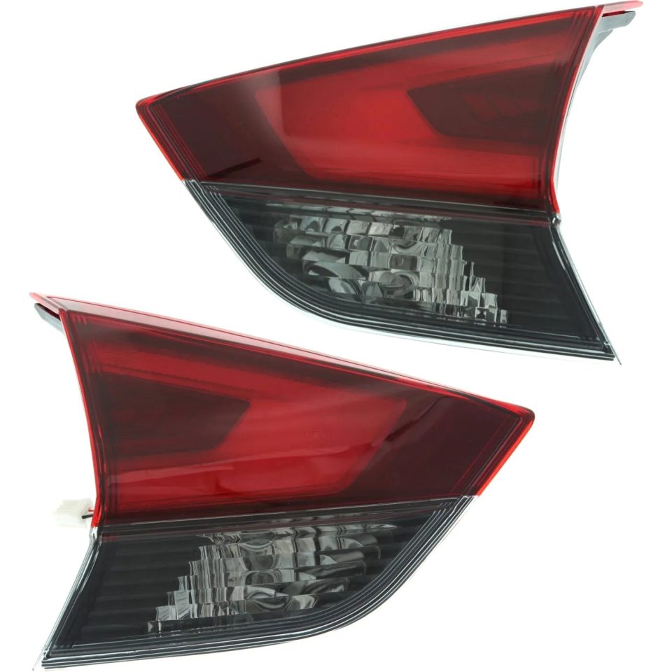 Lightweight Tail Light Set Driver and Passenger Side Inner For 2017-2019 Nissan Rogue